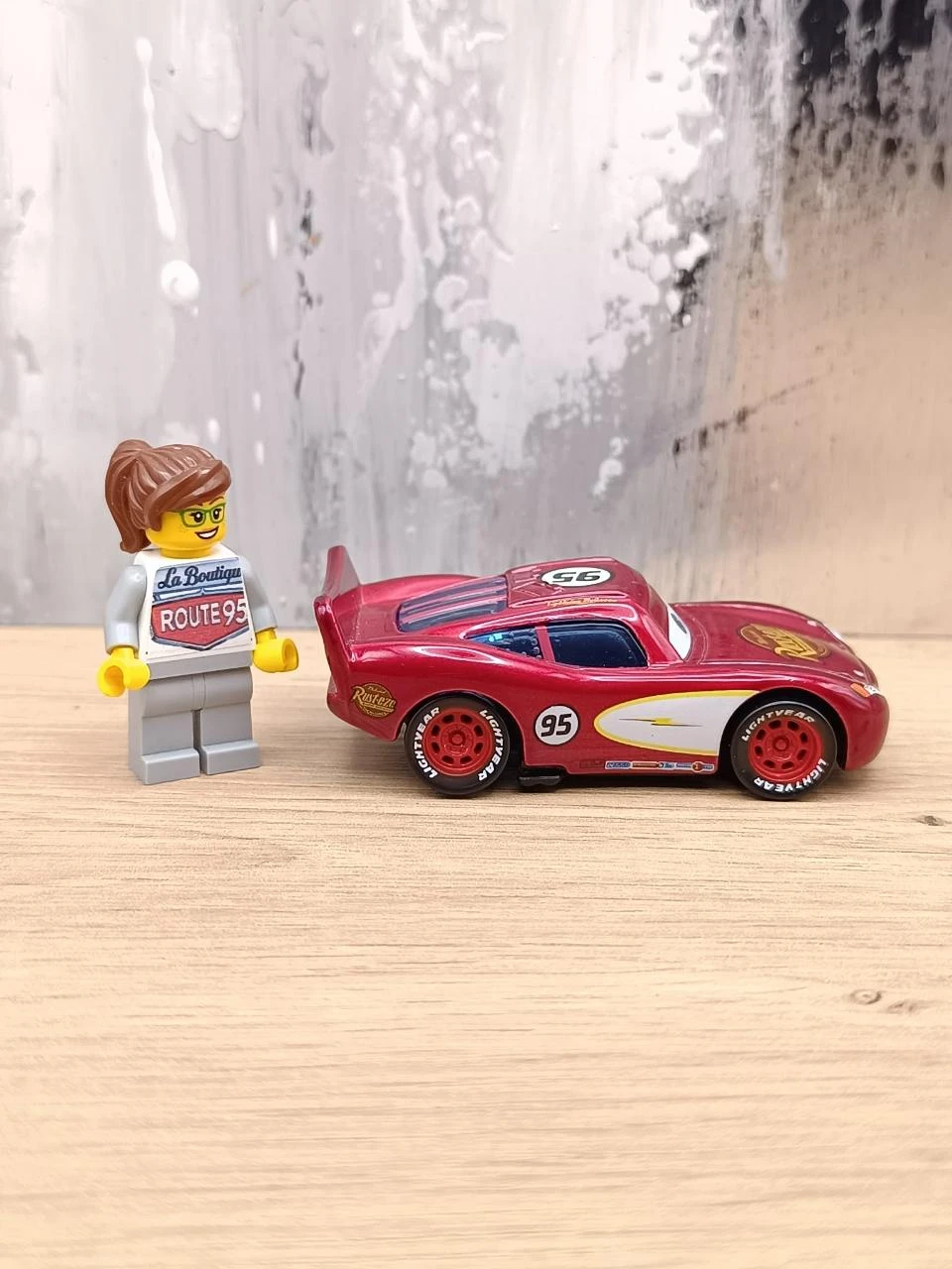 Carro Cars Flash McQueen Apple - Brinquedo novo (CAS07) – photo 5